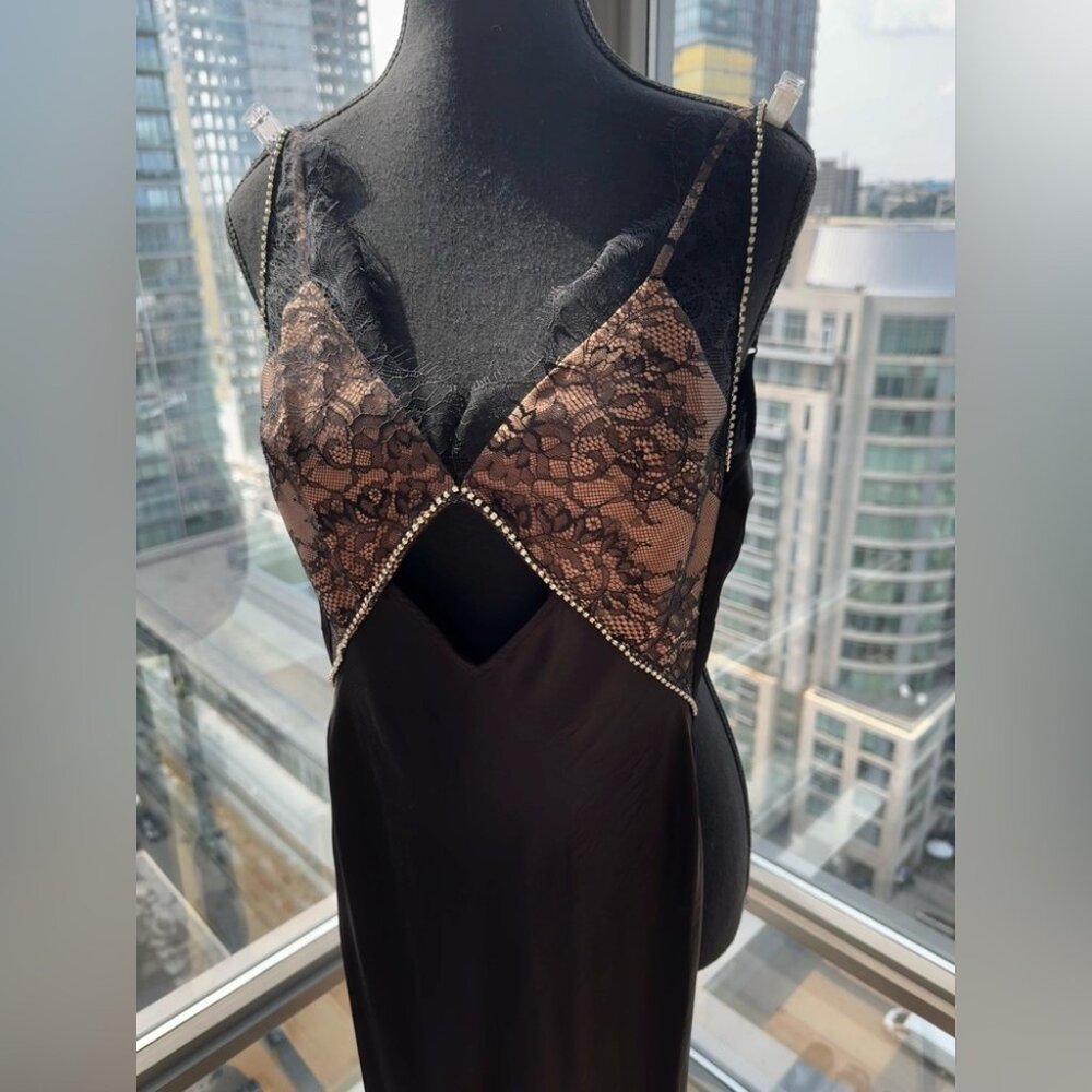 🆕 SELF PORTRAIT 🧿 NWT Black Lace Satin Maxi Dress, Sz US 2 / UK 6 - Picture 4 of 16